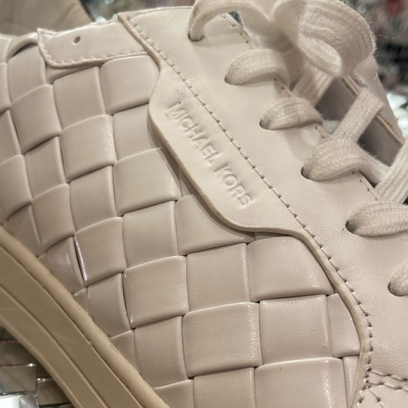 Michael Kors Keating Woven Sneakers, Size 8 - Picture 8 of 16